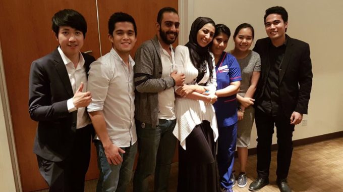 Team of alzahra supporting staff fir the oncology center.